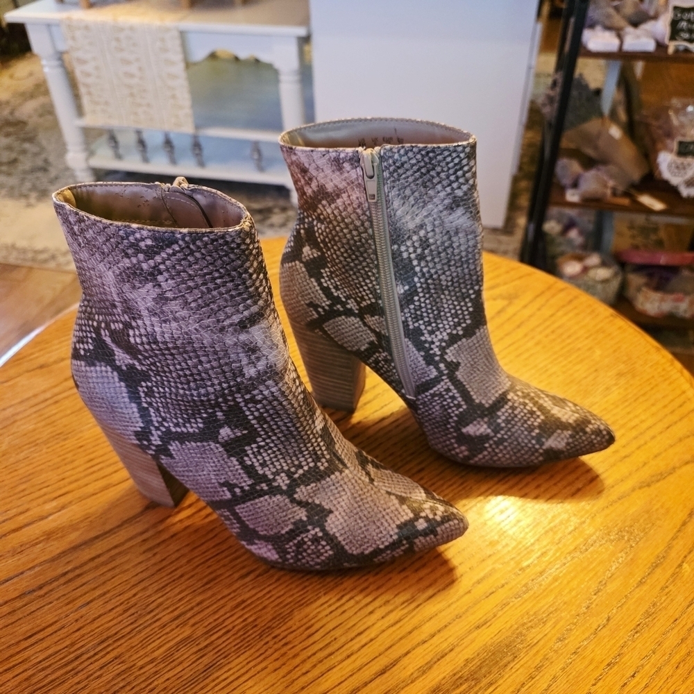 Carlos Santana Snakeskin Ankle Boots